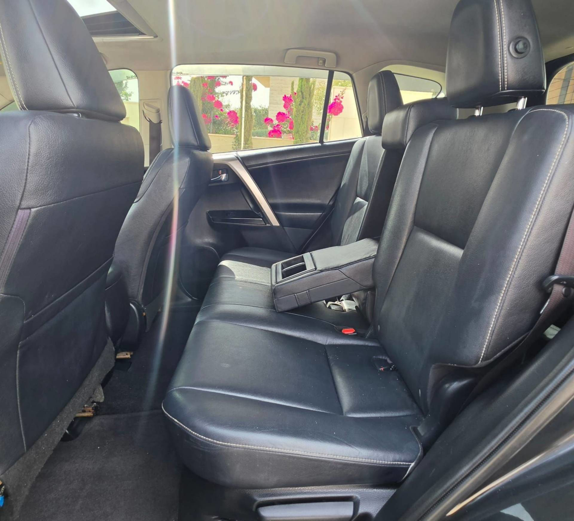 Toyota RAV4 2017