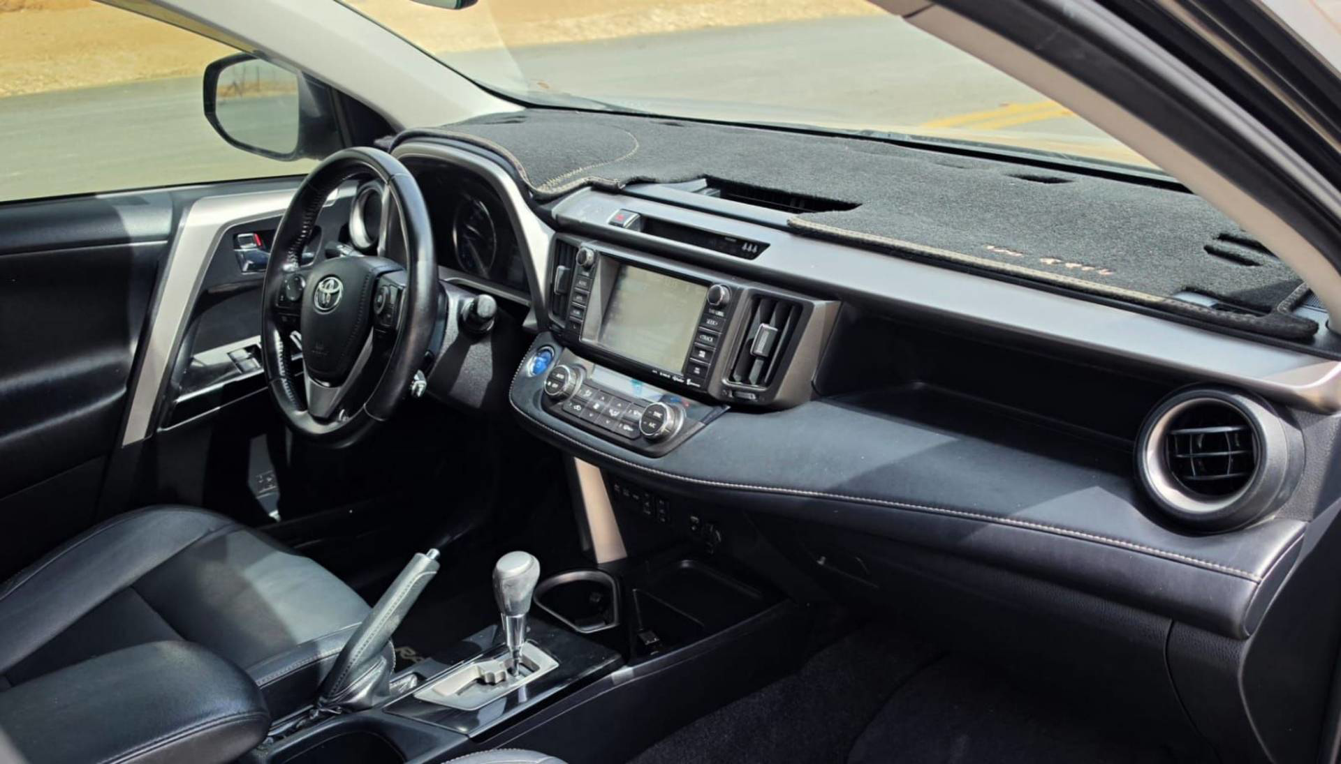 Toyota RAV4 2017