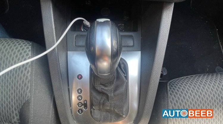 Volkswagen Jetta 2012