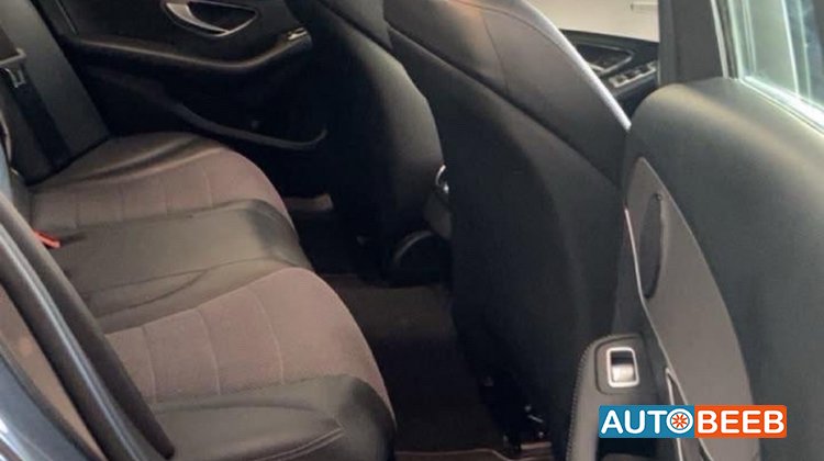Mercedes Benz C200 2020