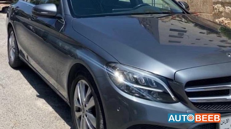 Mercedes Benz C200 2020
