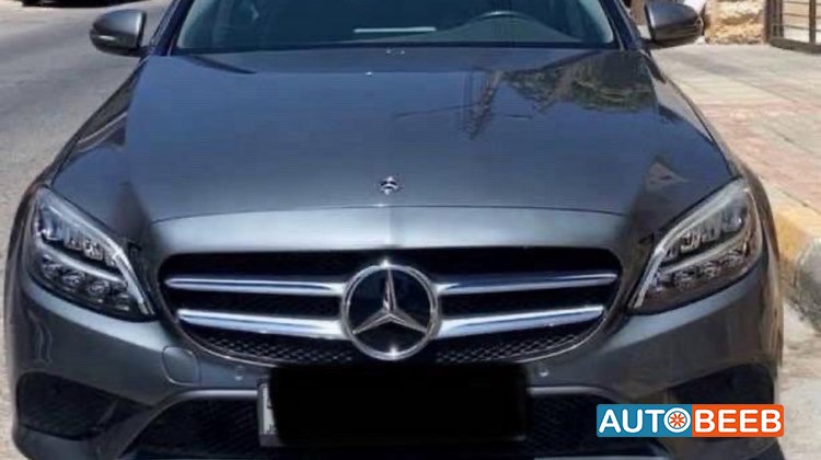 Mercedes Benz C200 2020