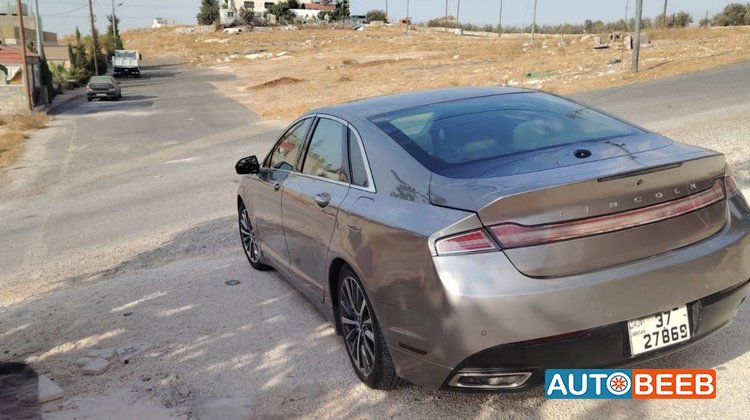 Lincoln MKZ 2018
