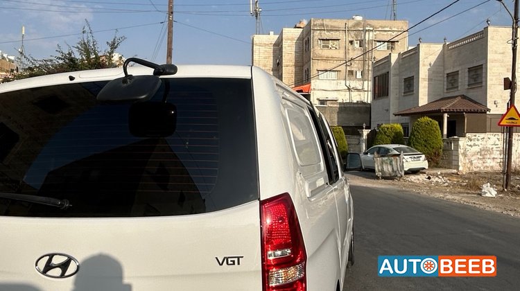 Hyundai H1 2019
