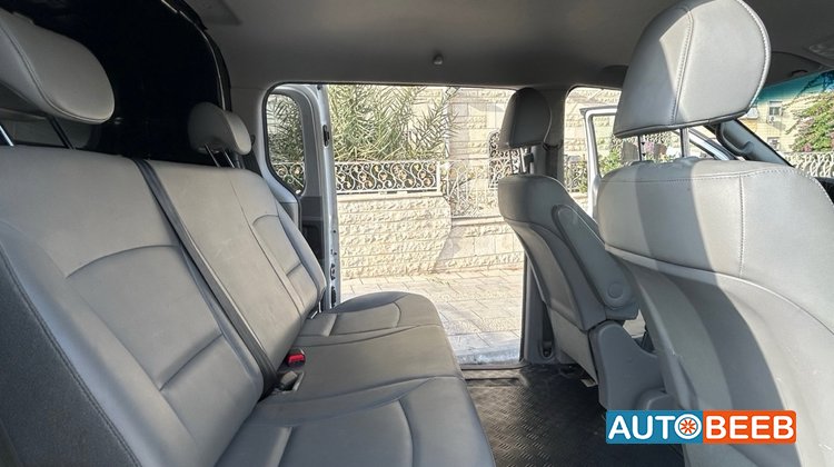 Hyundai H1 2019