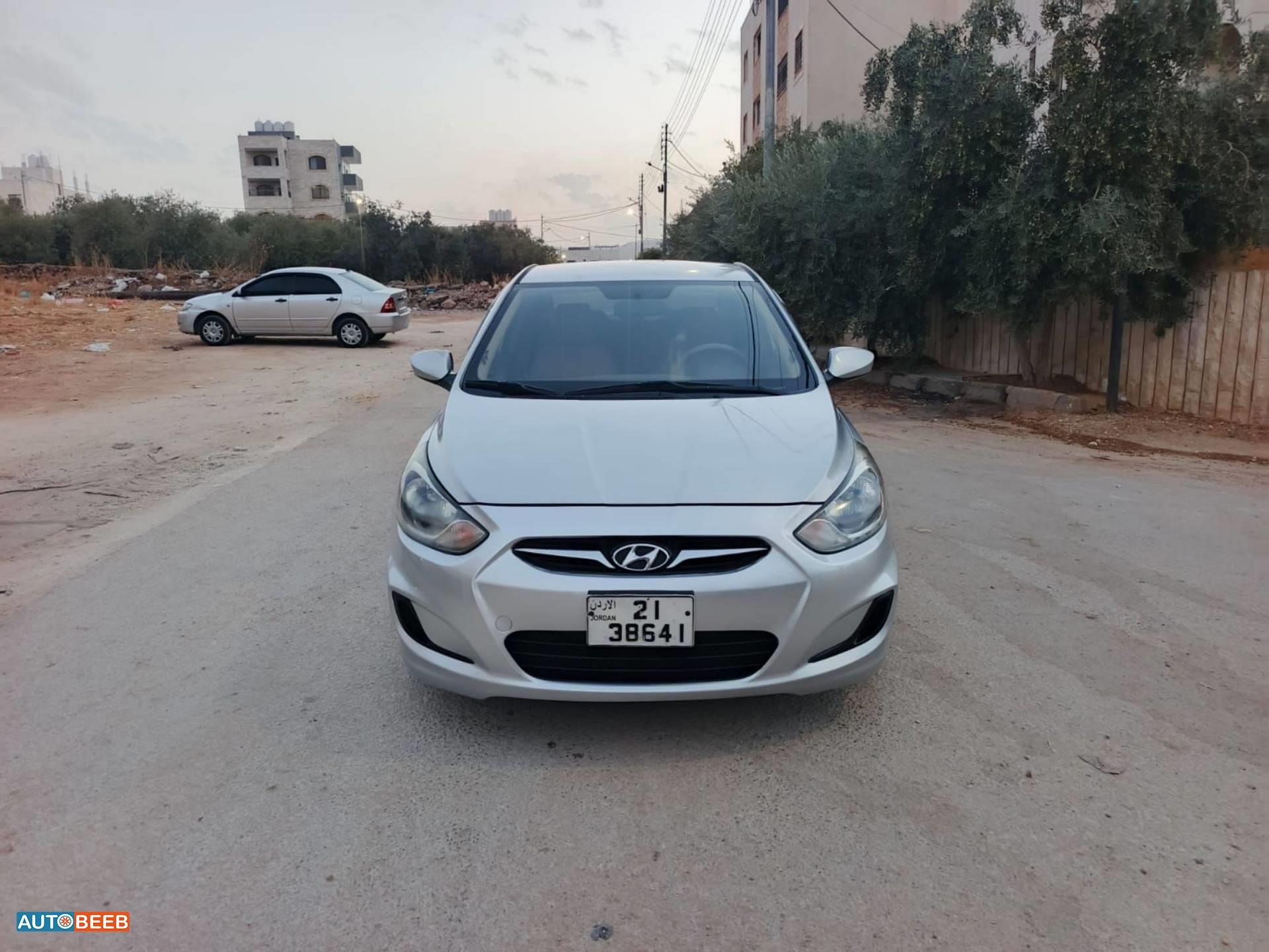 Hyundai Accent 2013