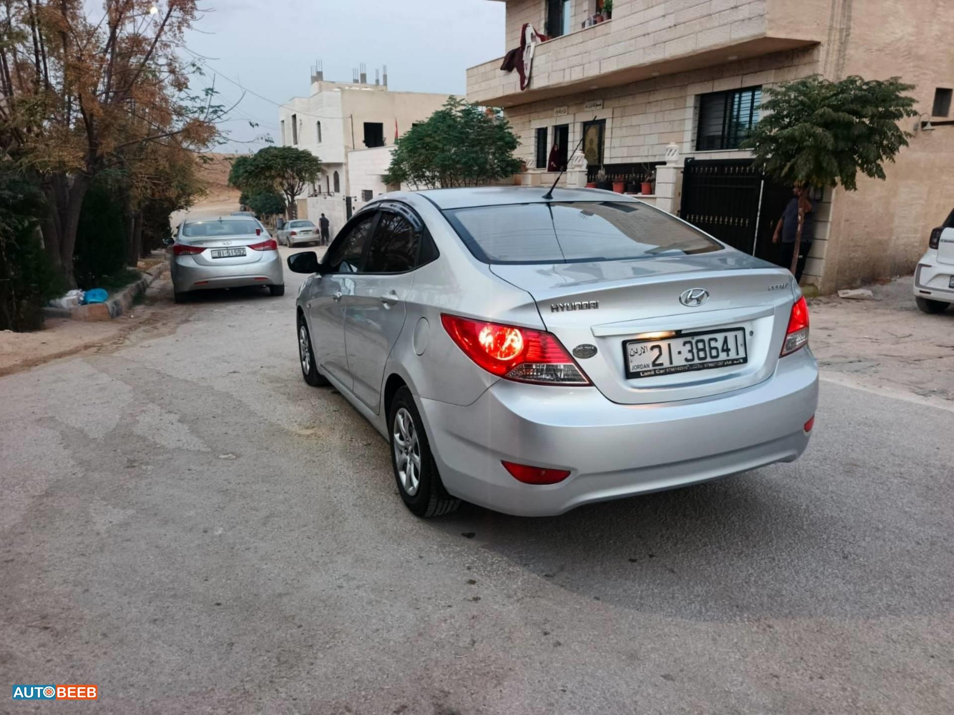 Hyundai Accent 2013