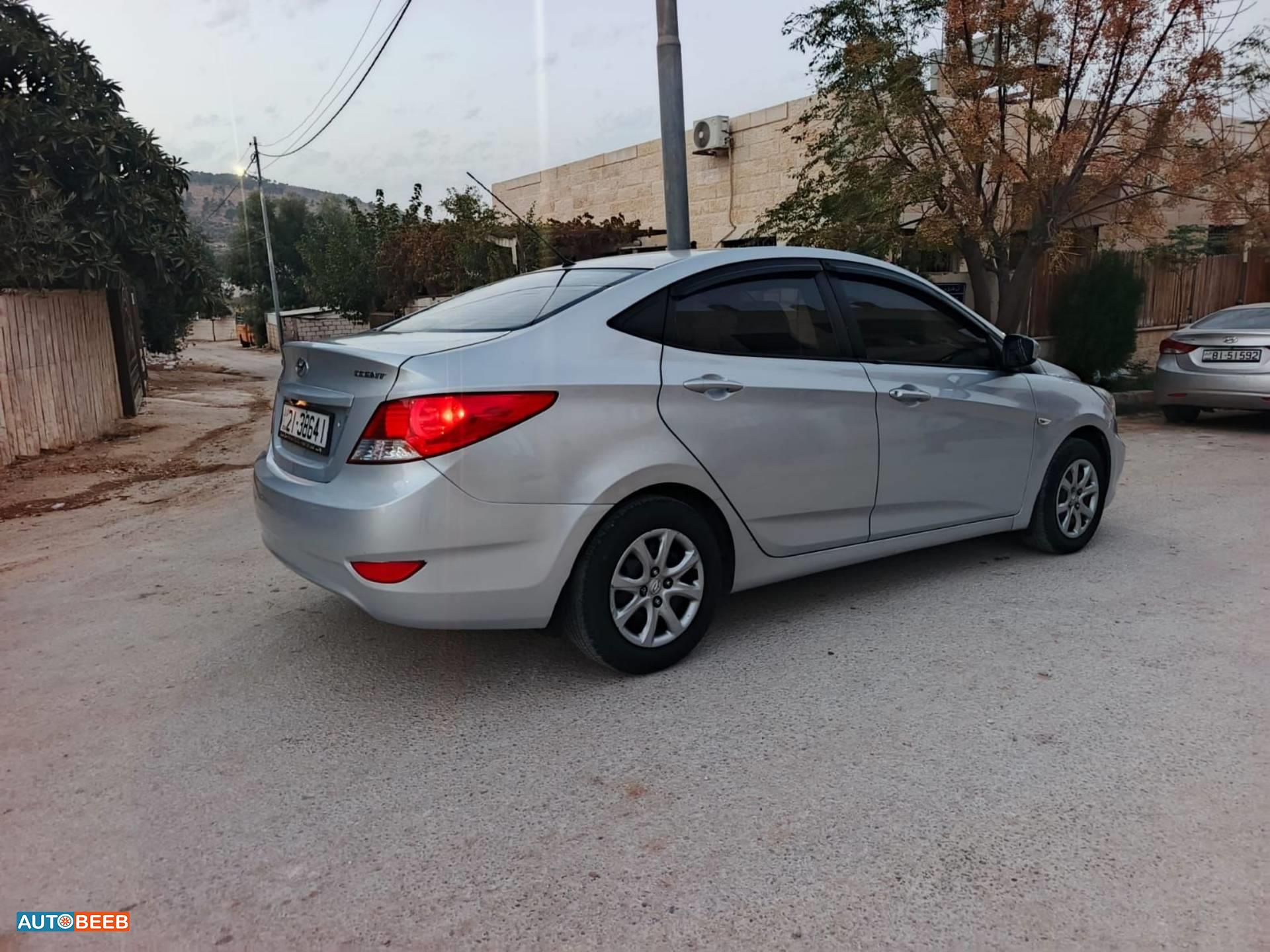 Hyundai Accent 2013
