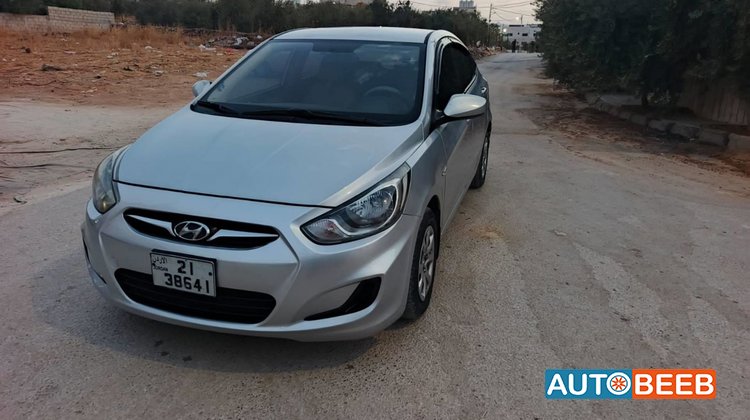 Hyundai Accent 2013