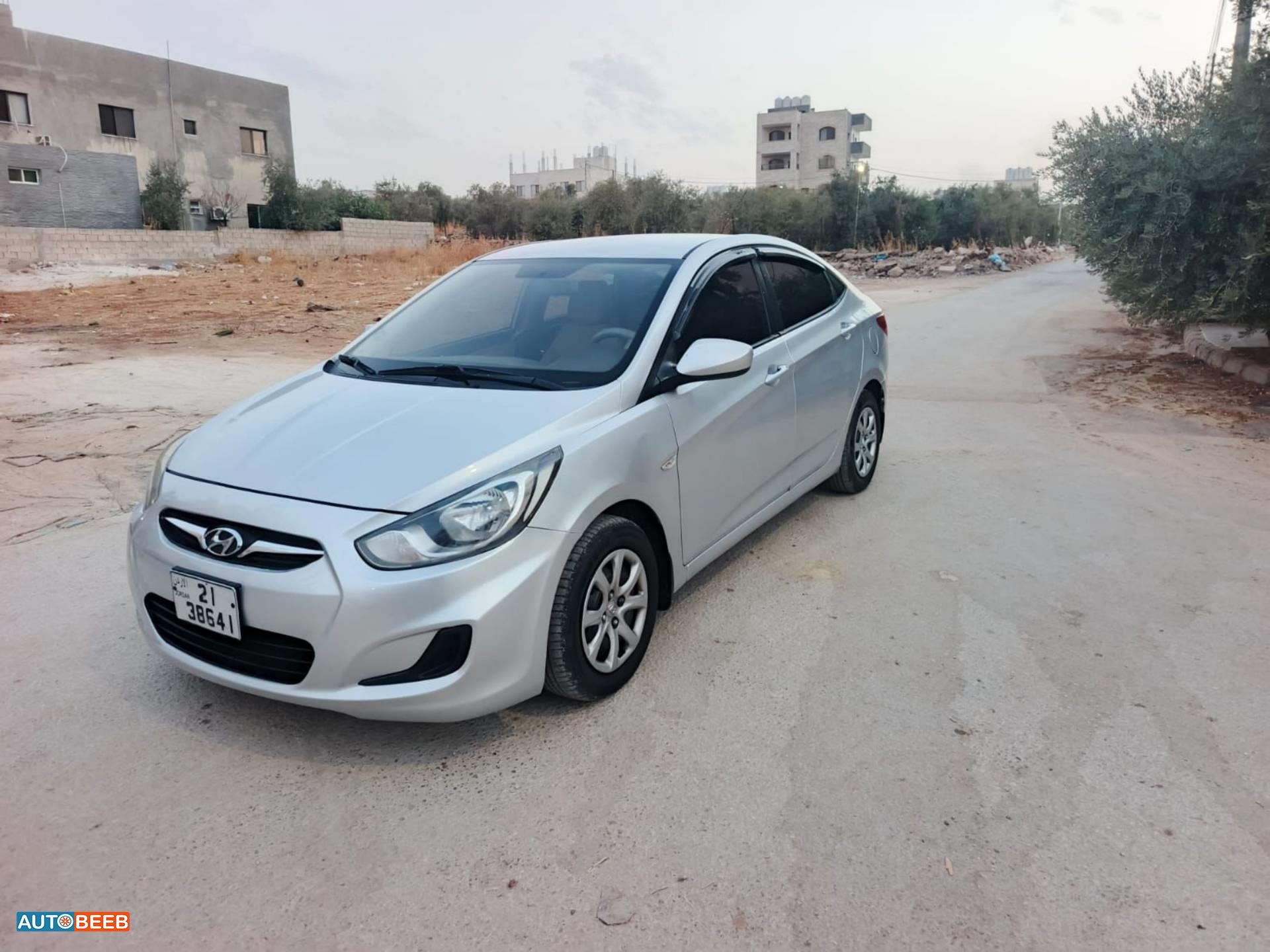 Hyundai Accent 2013