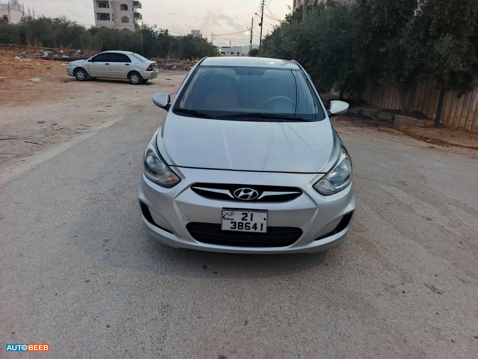 Hyundai Accent 2013