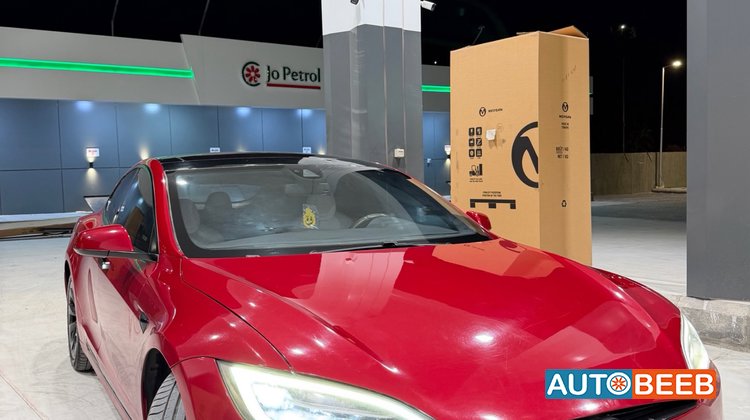 Tesla S 2015