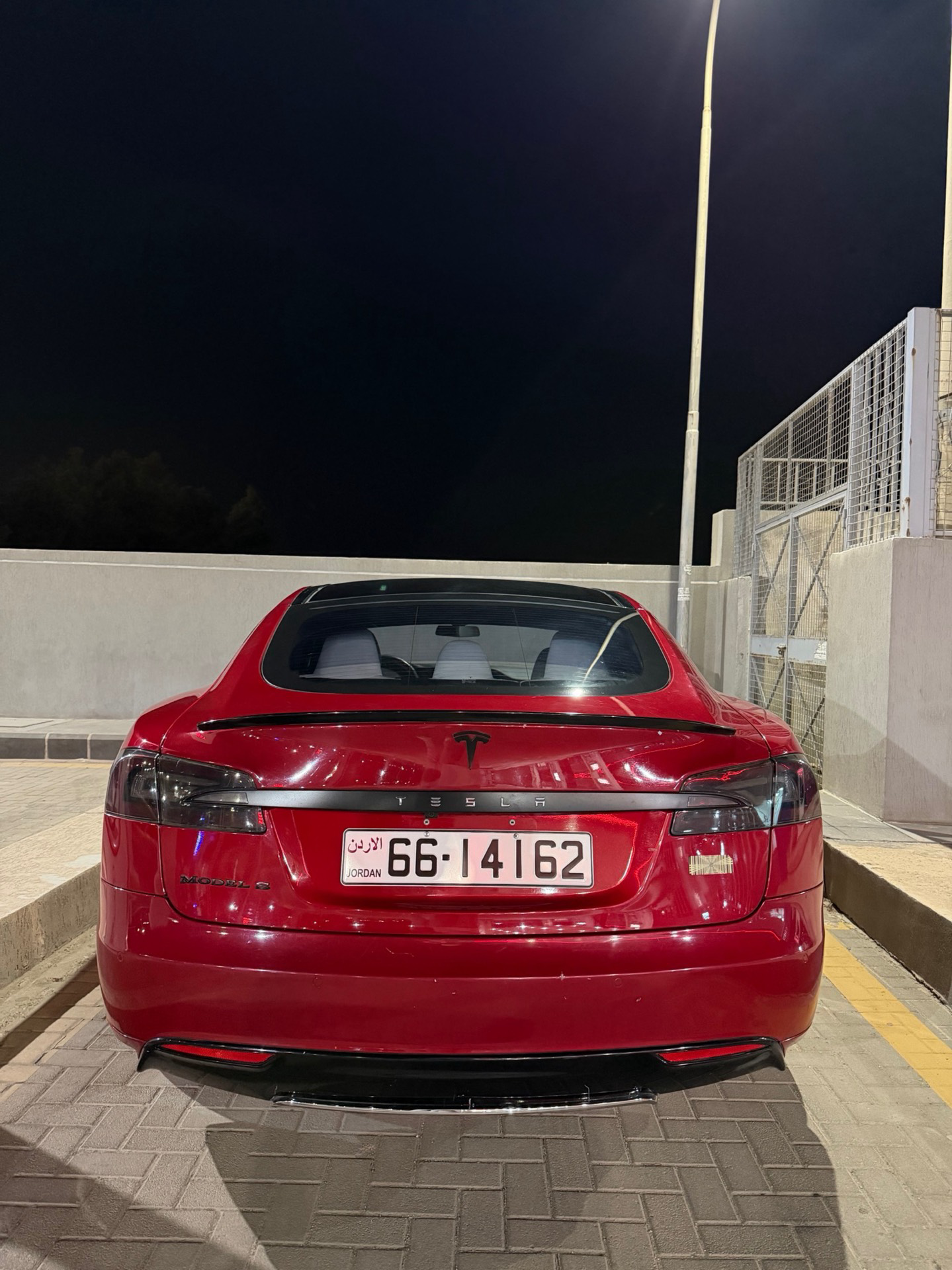 Tesla S 2015