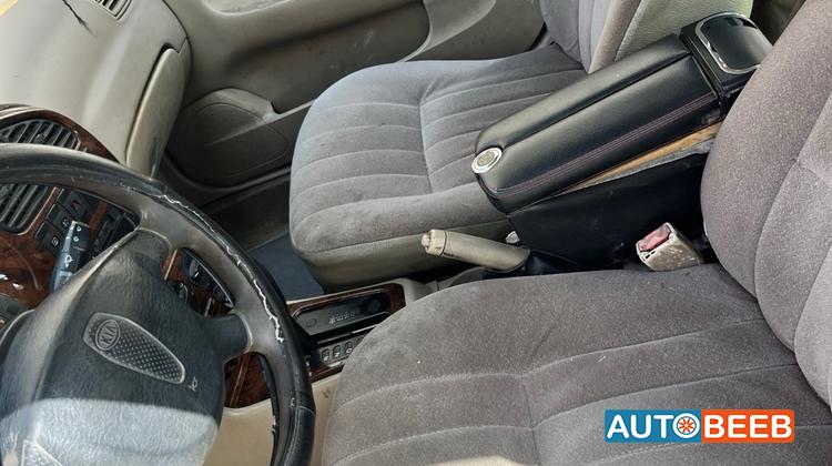 KIA Spectra 2000