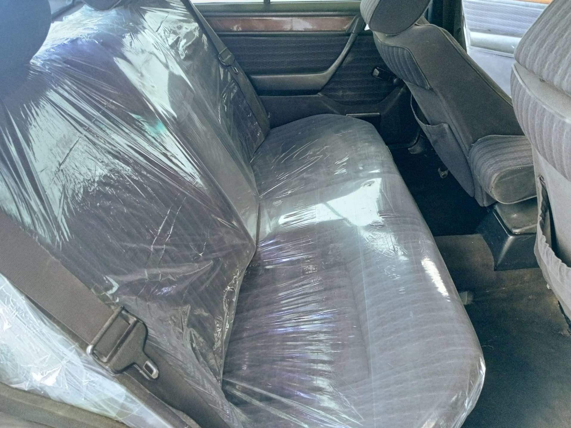 Mercedes Benz E200 1990
