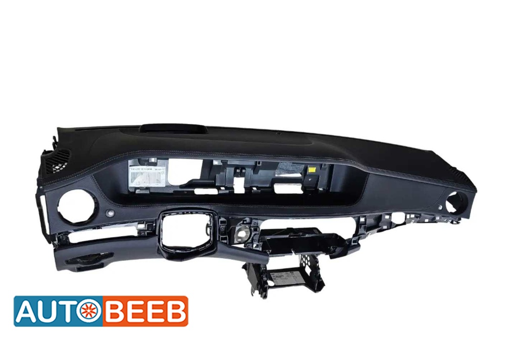 Cabin  Dashboard Mercedes Benz CLE200