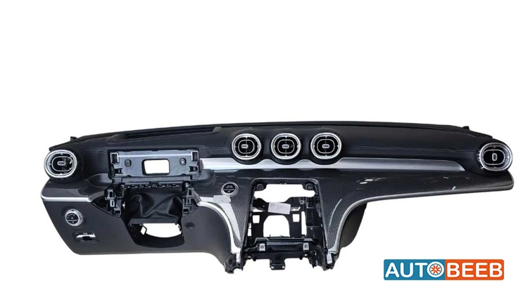 Cabin  Dashboard Mercedes Benz CLE300