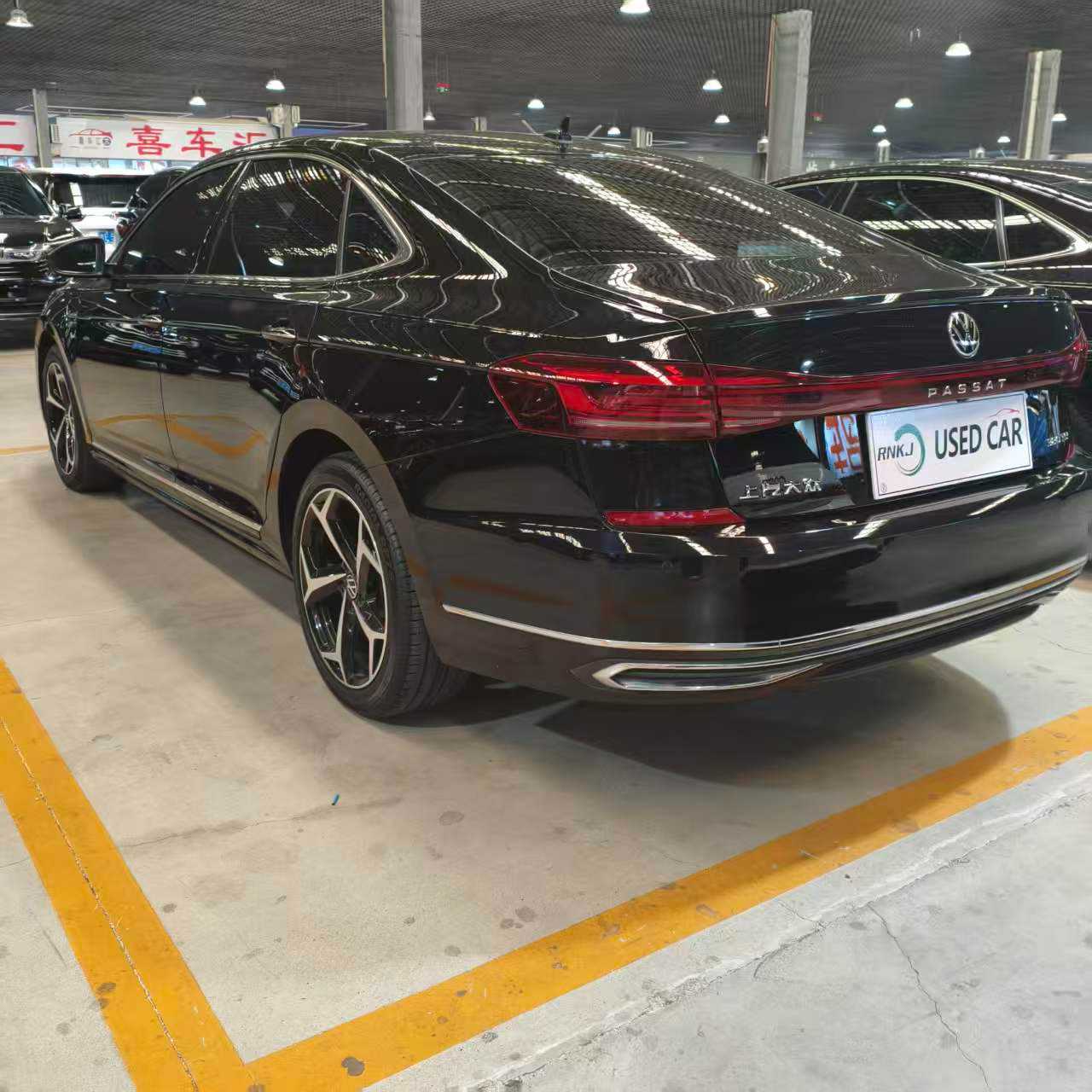 Volkswagen Passat 2024