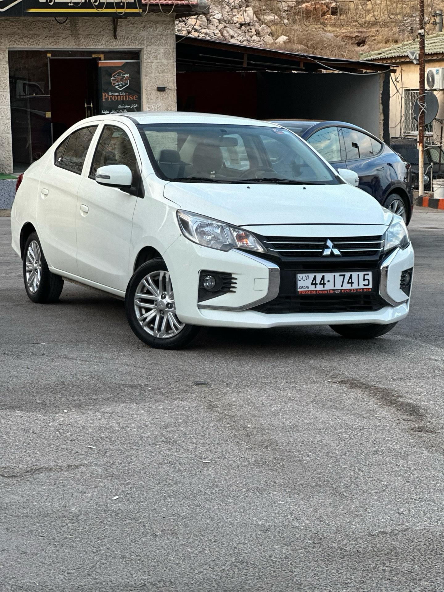 Mitsubishi Attrage 2023
