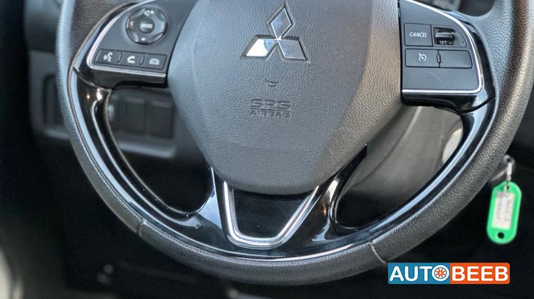 Mitsubishi Attrage 2023