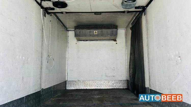 Box Isuzu 2011