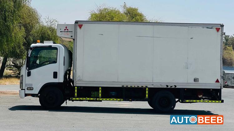 Box Isuzu 2011