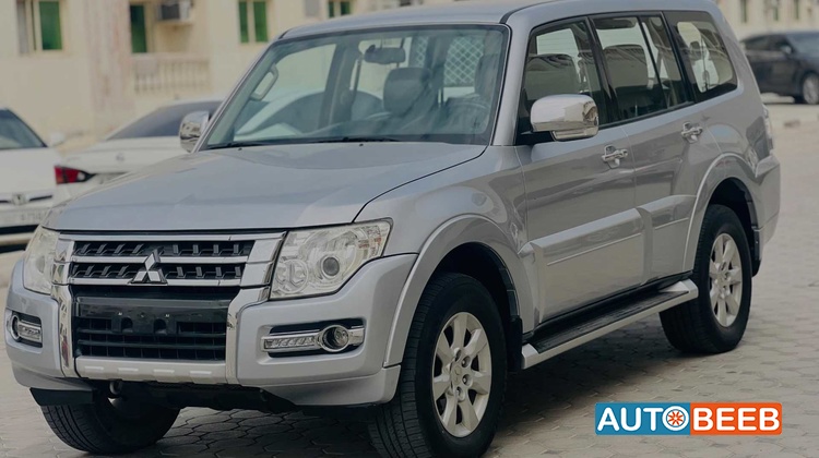 Mitsubishi Pajero 2017