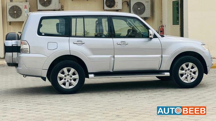Mitsubishi Pajero 2017