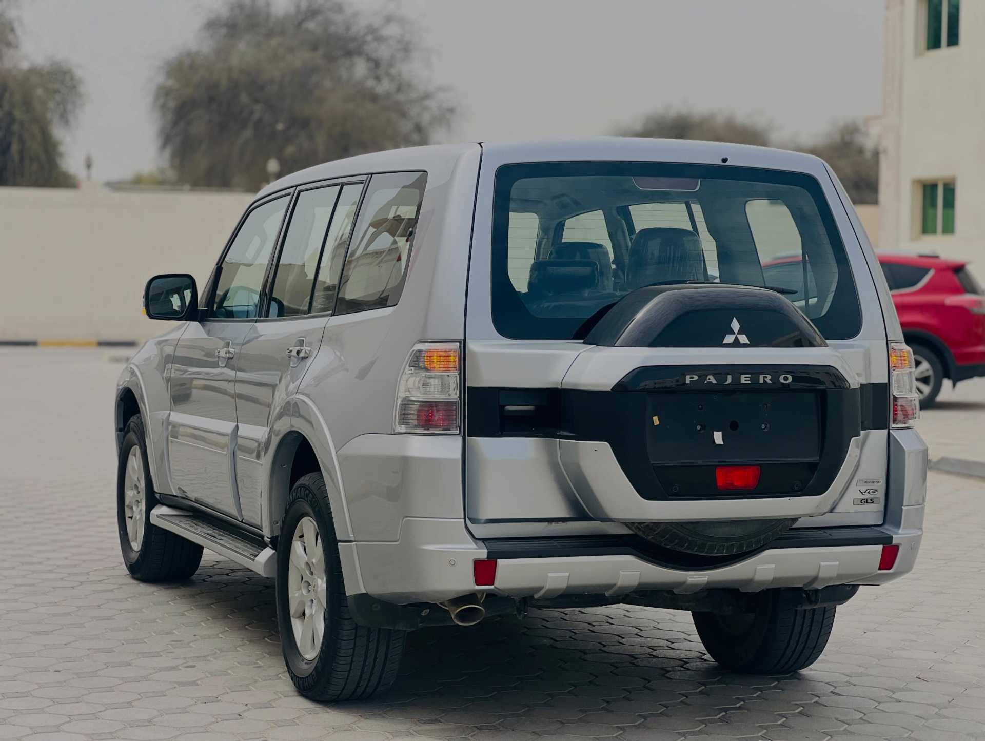 Mitsubishi Pajero 2017