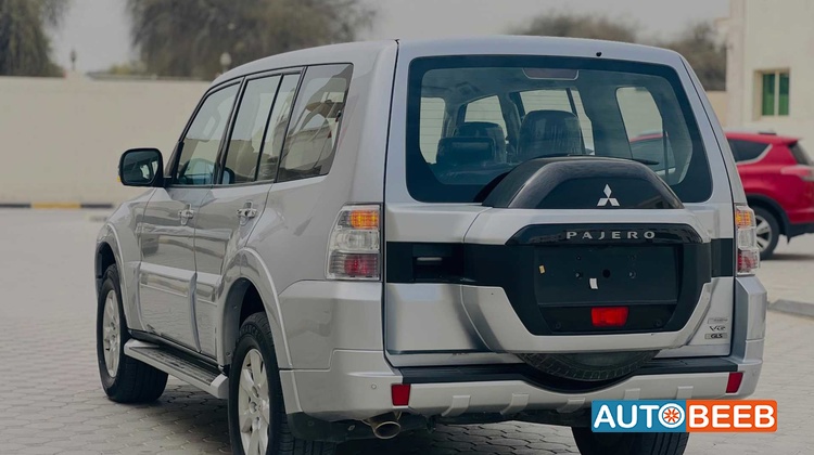Mitsubishi Pajero 2017