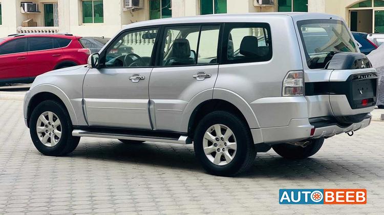 Mitsubishi Pajero 2017