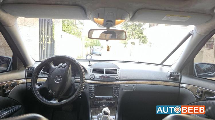 مرسيدس بنز E200 2005