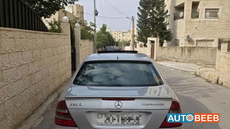 مرسيدس بنز E200 2005