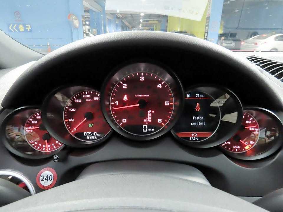 بورش كايين 2014