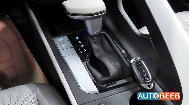 هيونداي افانتي 2021