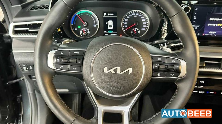 KIA K5 2023