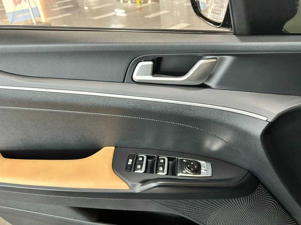 KIA K5 2023