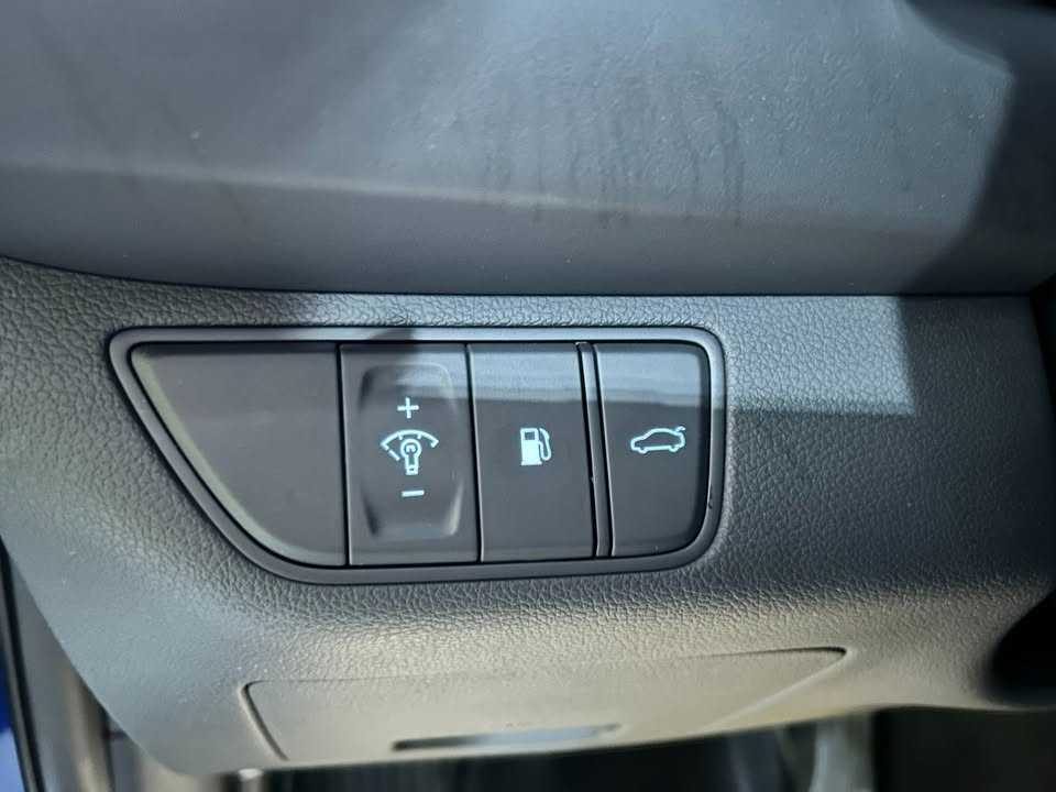 جينيسيس G70 2023