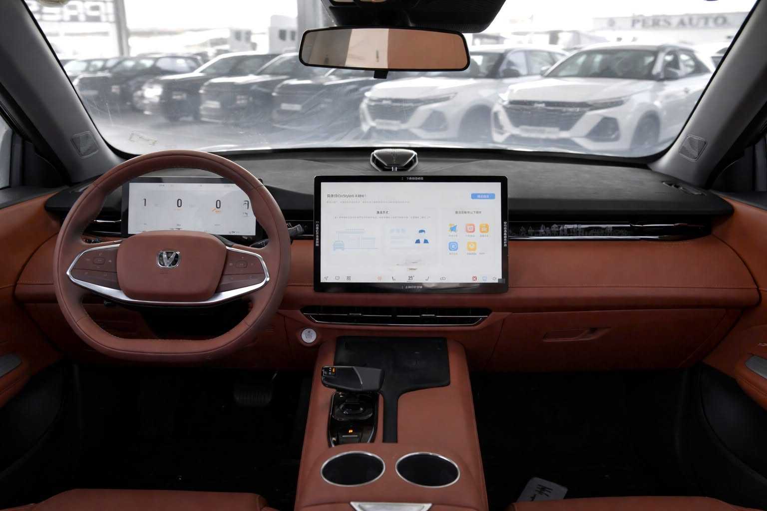 شانجان UNI-Z 2025