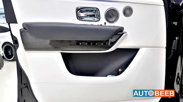 Rolls Royce Cullinan 2024
