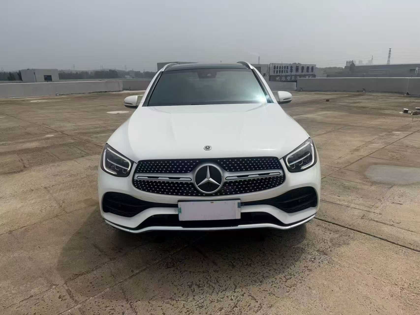 Mercedes Benz GLC300 2021