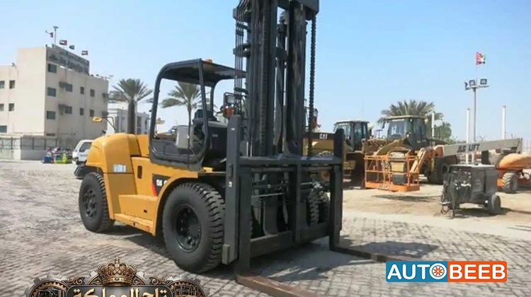 رافعة شوكية هيونداي 2025
