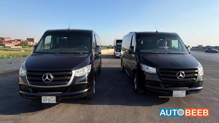 Minibus Mercedes Benz 2022