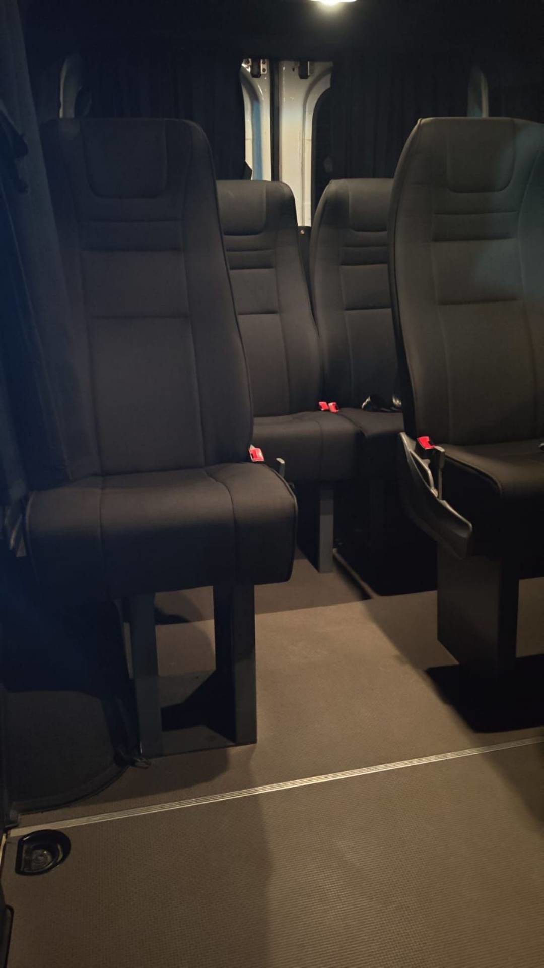 Minibus Mercedes Benz 2022