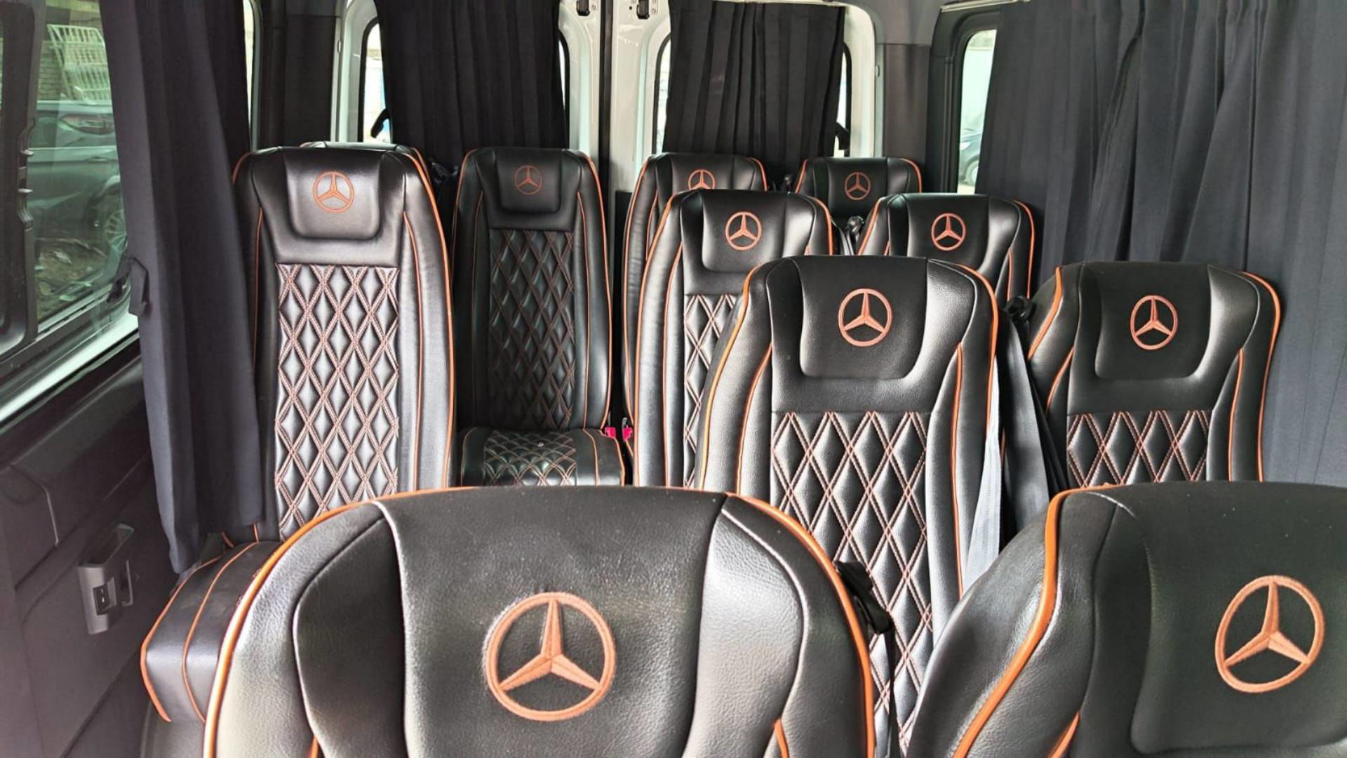Minibus Mercedes Benz 2022