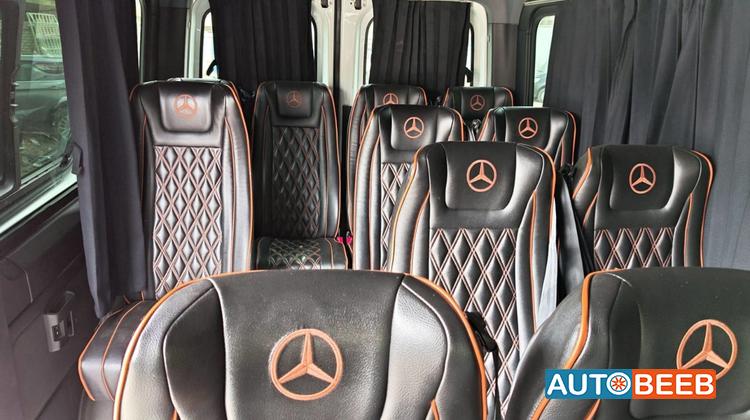 Minibus Mercedes Benz 2022
