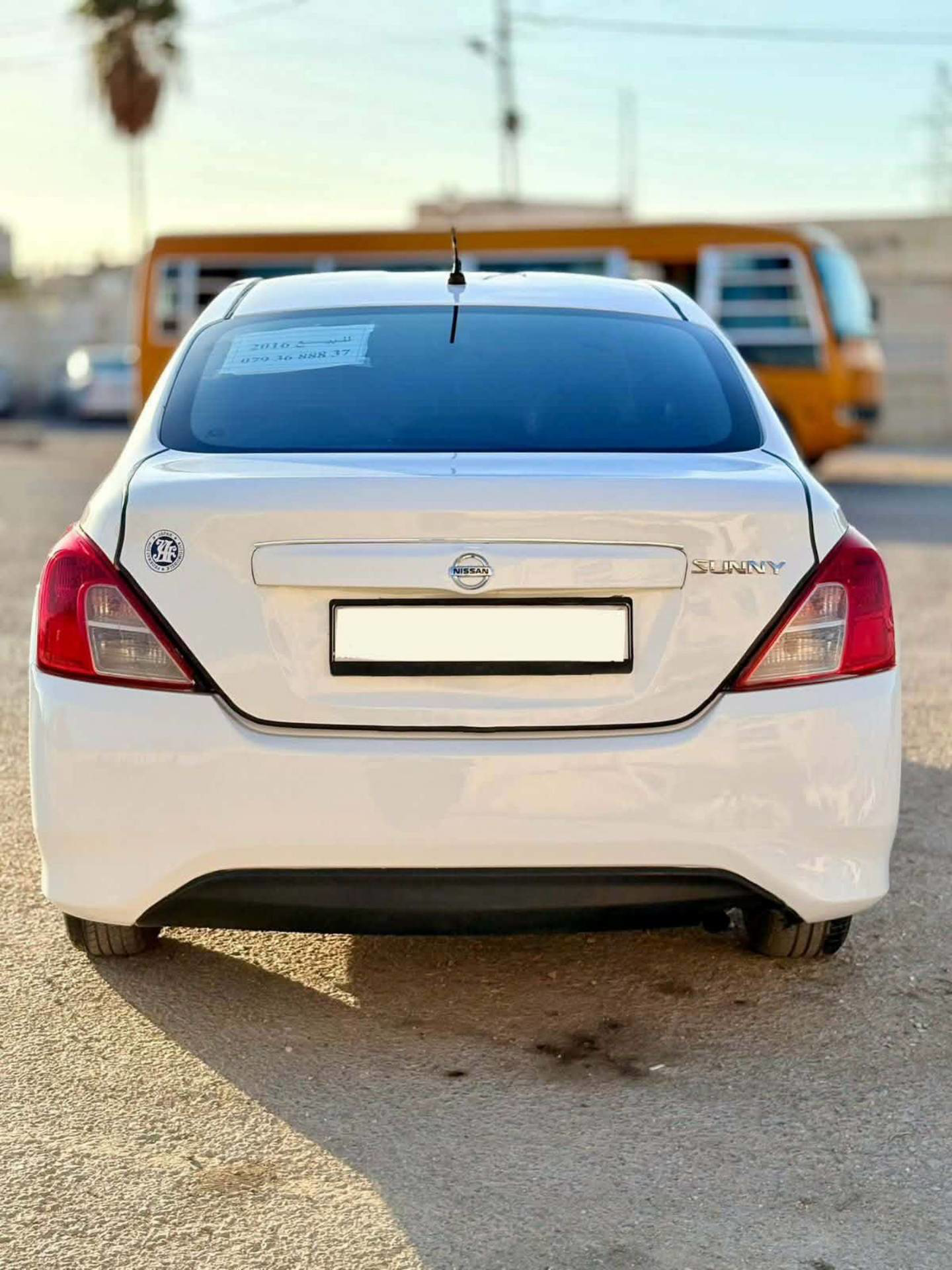نيسان صني 2016
