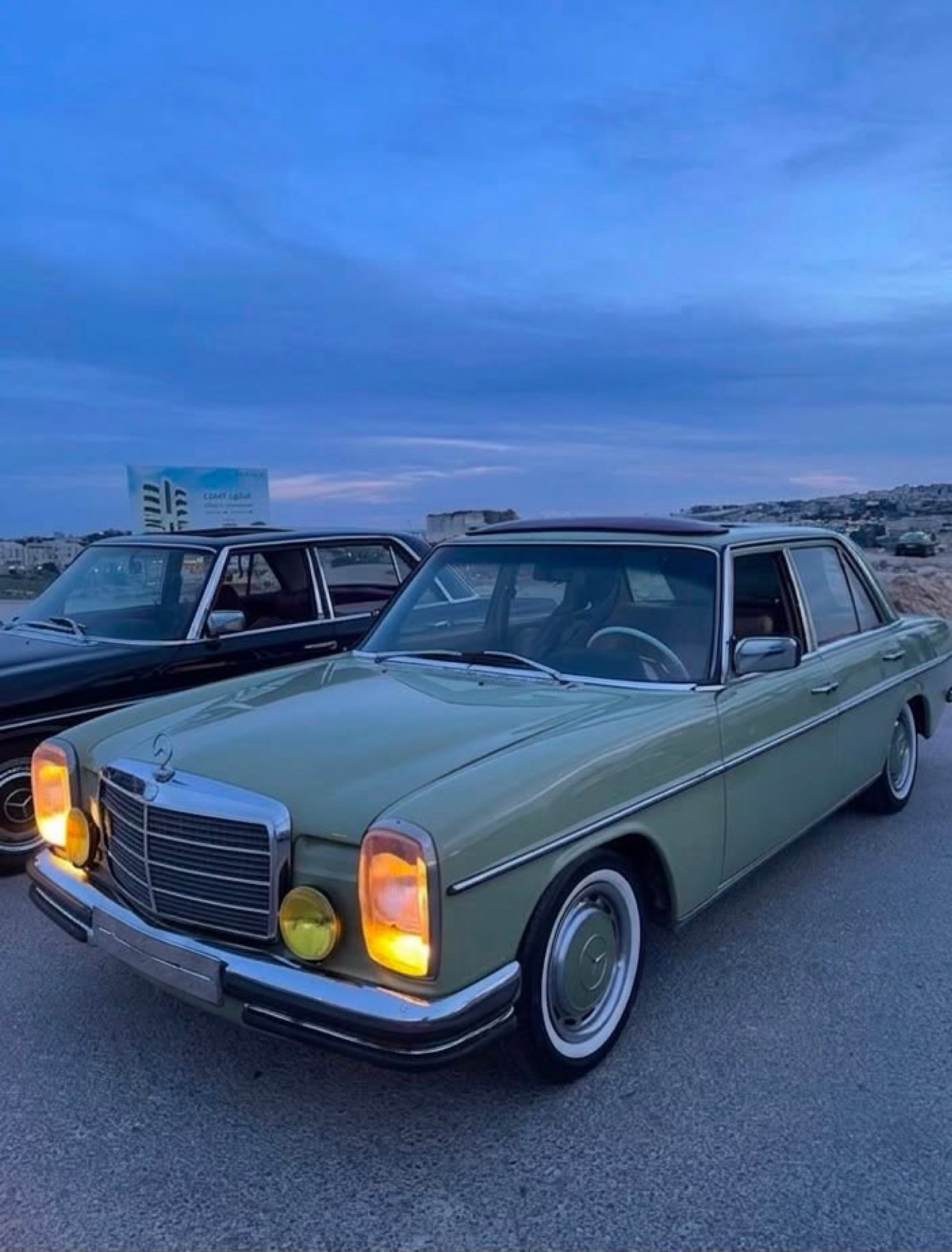 Mercedes Benz E200 1975
