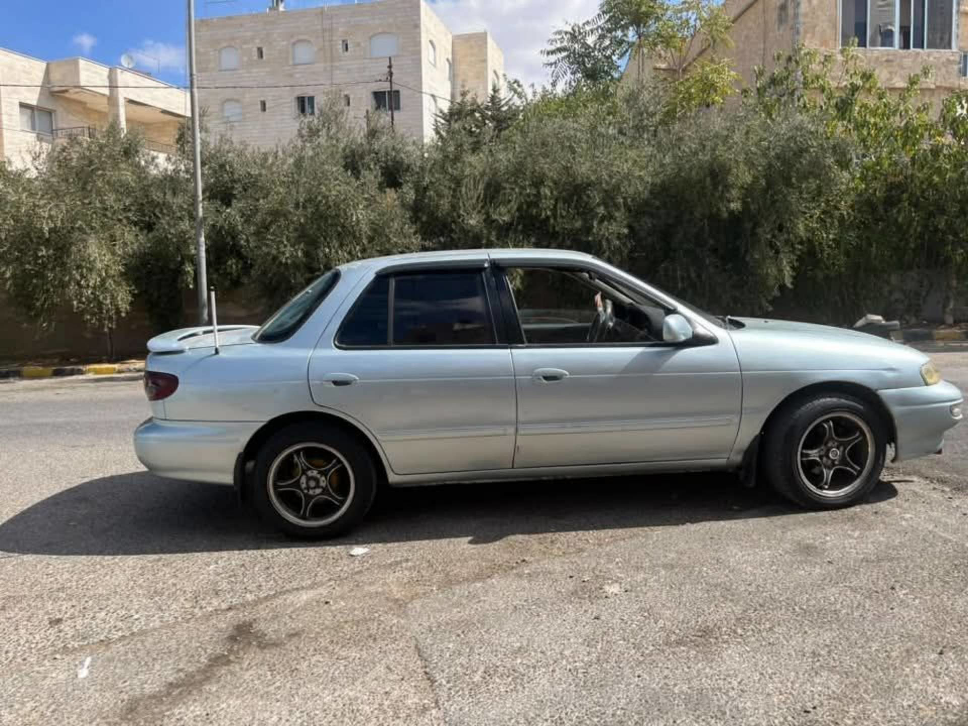 كيا سيفيا 1995