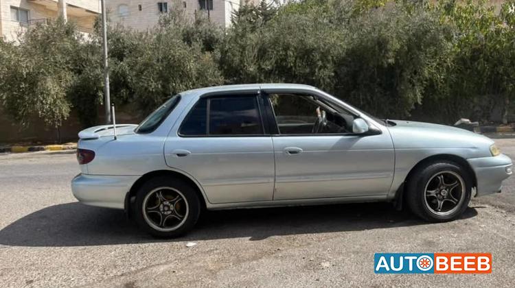 كيا سيفيا 1995
